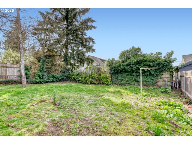 5255 Ne 24TH Ave, Portland, OR 97211