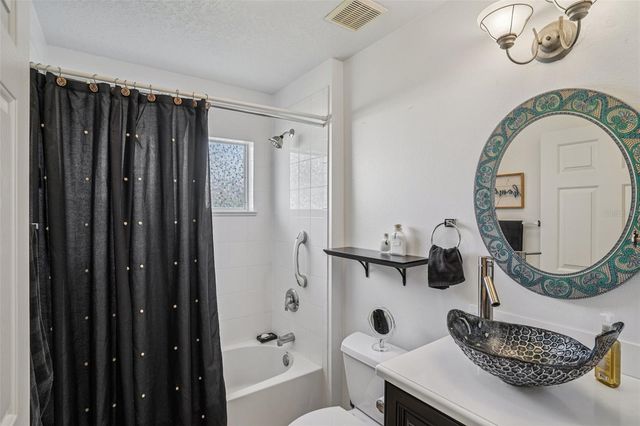 4636 GLEN COE STREET, Leesburg, FL 34748