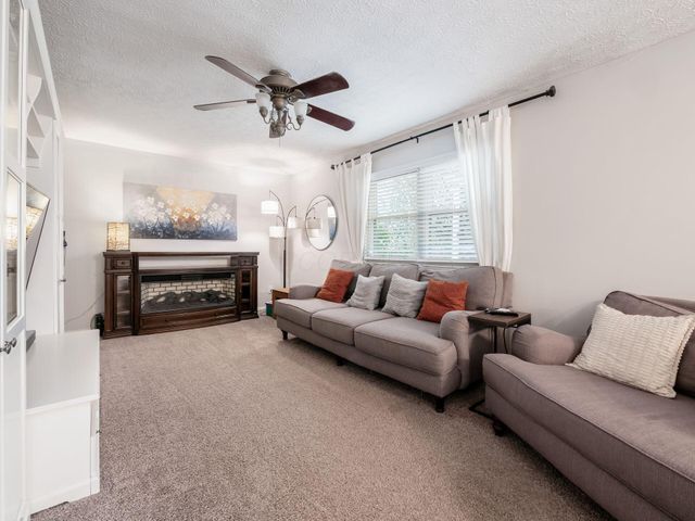 4006 Sandy Ridge Drive, Columbus, OH 43204