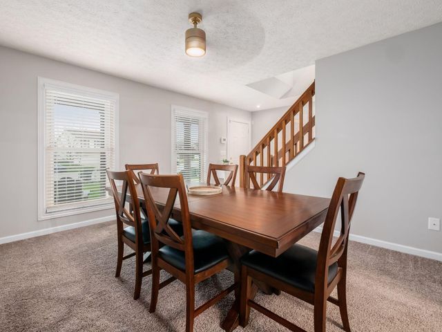 4006 Sandy Ridge Drive, Columbus, OH 43204