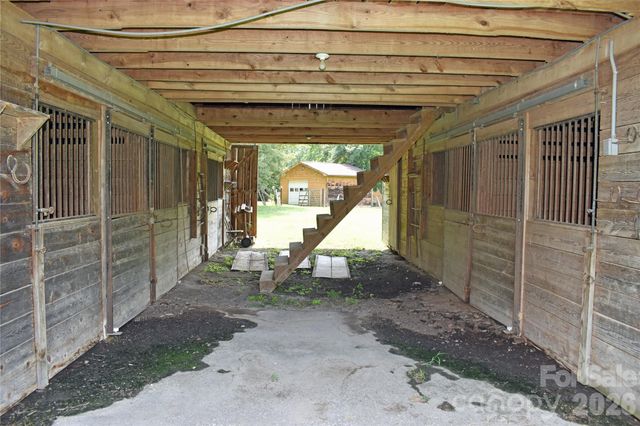 1330 Rosehill Drive, Lincolnton, NC 28092