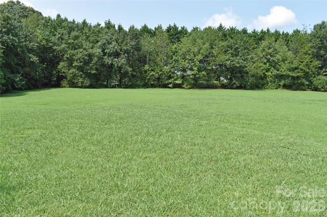 1330 Rosehill Drive, Lincolnton, NC 28092