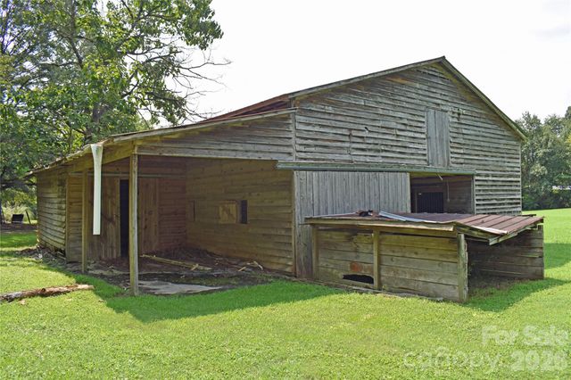 1330 Rosehill Drive, Lincolnton, NC 28092