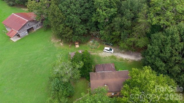1330 Rosehill Drive, Lincolnton, NC 28092
