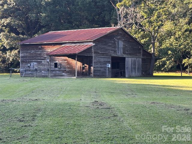 1330 Rosehill Drive, Lincolnton, NC 28092