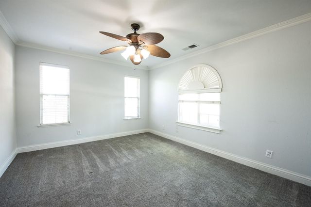 6345 N Bethel Avenue, Clovis, CA 93619