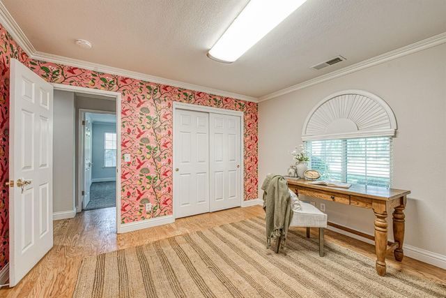 6345 N Bethel Avenue, Clovis, CA 93619