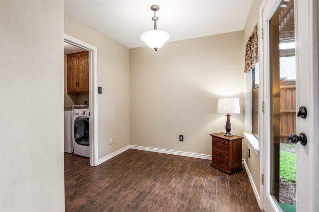 2126 Nob Hill, Carrollton, TX 75006