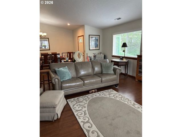 1484 SEACREST Ln, Brookings, OR 97415