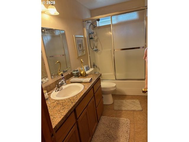 1484 SEACREST Ln, Brookings, OR 97415