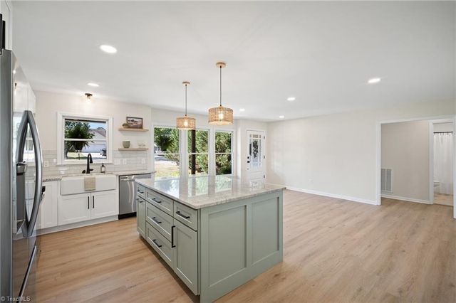102 Birchwood Court, Trinity, NC 27370