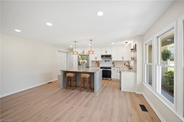 102 Birchwood Court, Trinity, NC 27370