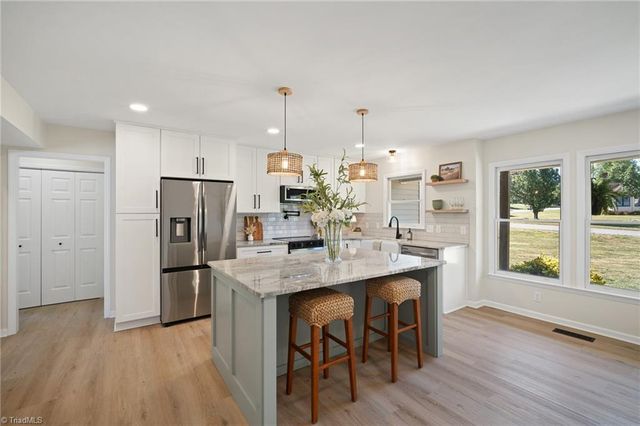 102 Birchwood Court, Trinity, NC 27370