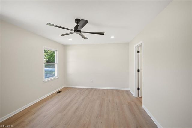 102 Birchwood Court, Trinity, NC 27370