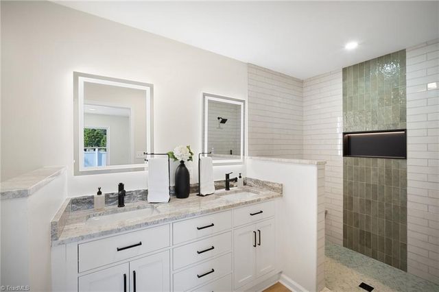 102 Birchwood Court, Trinity, NC 27370
