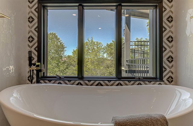 3502 Native Dancer CV, Austin, TX 78746