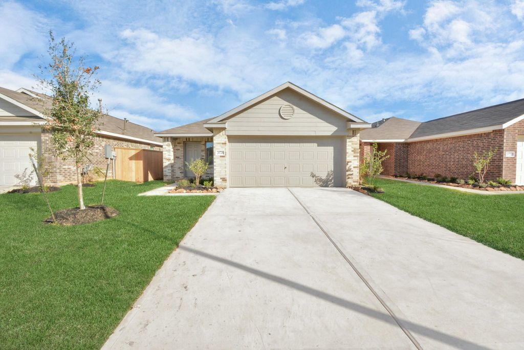26726 Paloma Blanca Drive, Katy, TX 77493