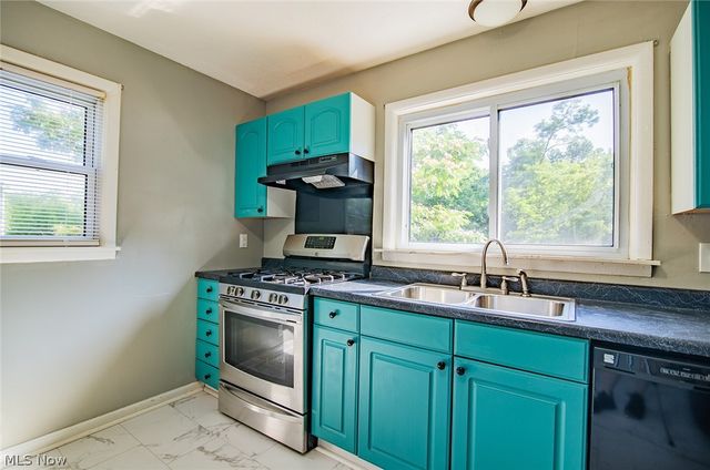 1405 Newberry Drive, Parkersburg, WV 26101