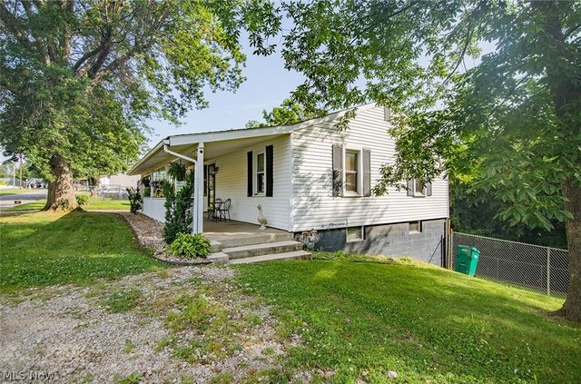 1405 Newberry Drive, Parkersburg, WV 26101