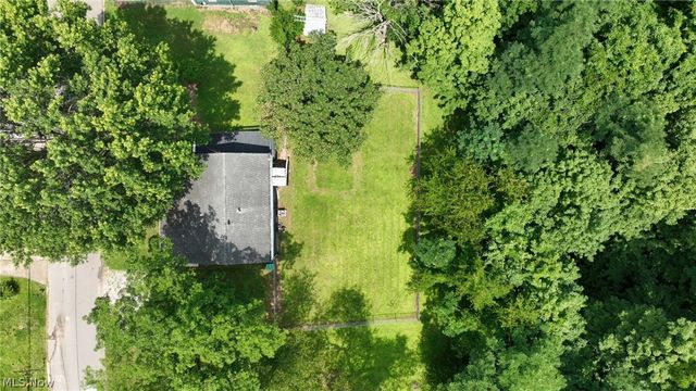 1405 Newberry Drive, Parkersburg, WV 26101