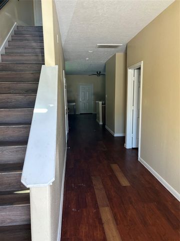 7824 Comal Street B, Houston, TX 77051