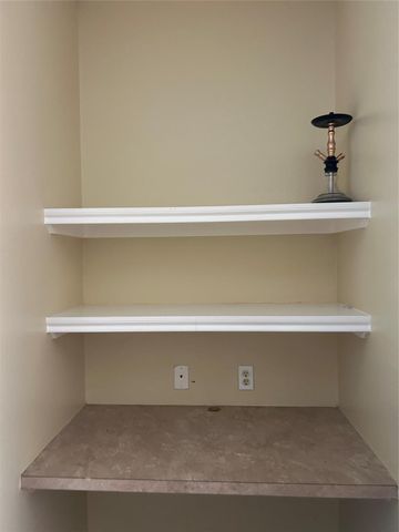 7824 Comal Street B, Houston, TX 77051