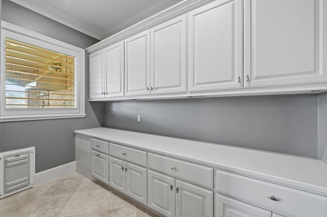 15426 Oyster Creek Lane, Sugar Land, TX 77478