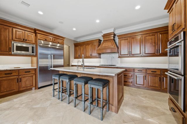 15426 Oyster Creek Lane, Sugar Land, TX 77478