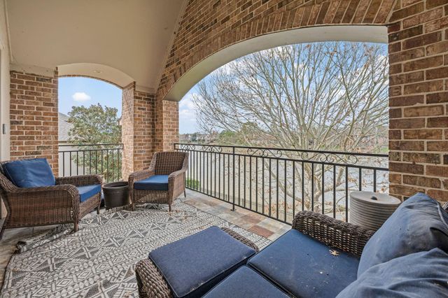 15426 Oyster Creek Lane, Sugar Land, TX 77478