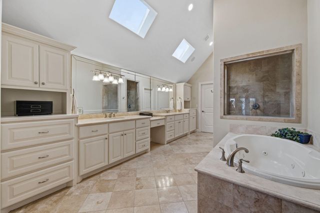 15426 Oyster Creek Lane, Sugar Land, TX 77478