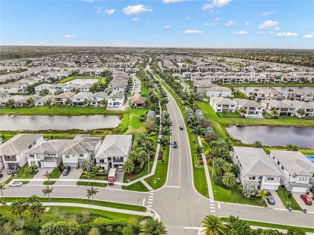 17197 Teton River Rd, Boca Raton, FL 33496