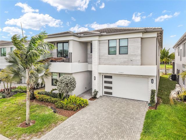 17197 Teton River Rd, Boca Raton, FL 33496