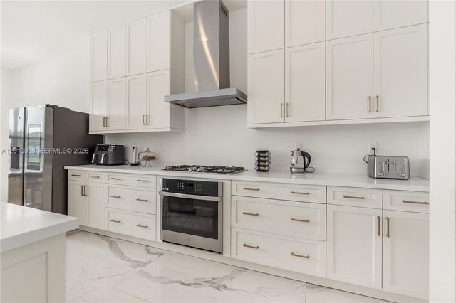 17197 Teton River Rd, Boca Raton, FL 33496