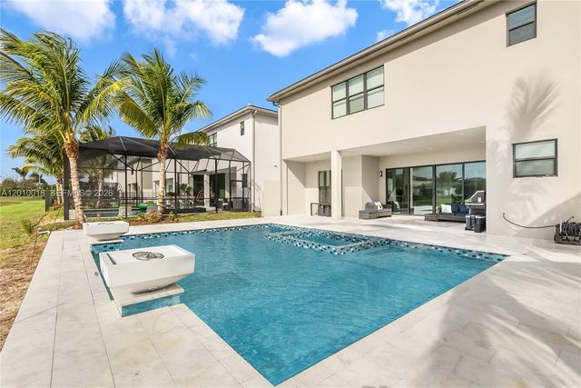 17197 Teton River Rd, Boca Raton, FL 33496