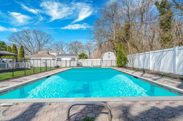 15 Lido Boulevard, Lake Grove, NY 11755