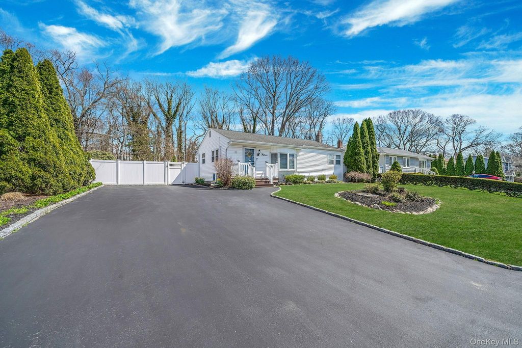 15 Lido Boulevard, Lake Grove, NY 11755
