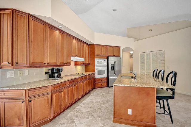 9119 Baybury Lane, West Palm Beach, FL 33411