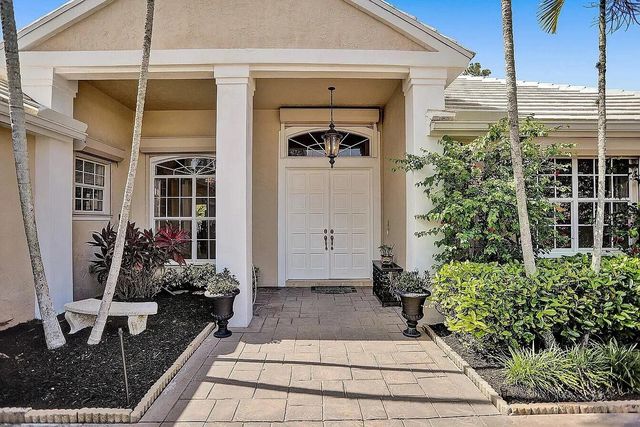 9119 Baybury Lane, West Palm Beach, FL 33411