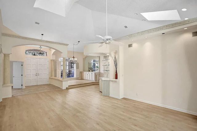 9119 Baybury Lane, West Palm Beach, FL 33411