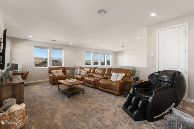 7516 Nautilus Court, Sparks, NV 89436