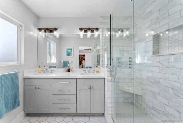 4736-38 Kensington Drive, San Diego, CA 92116