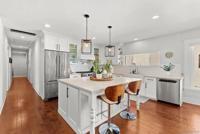 4736-38 Kensington Drive, San Diego, CA 92116