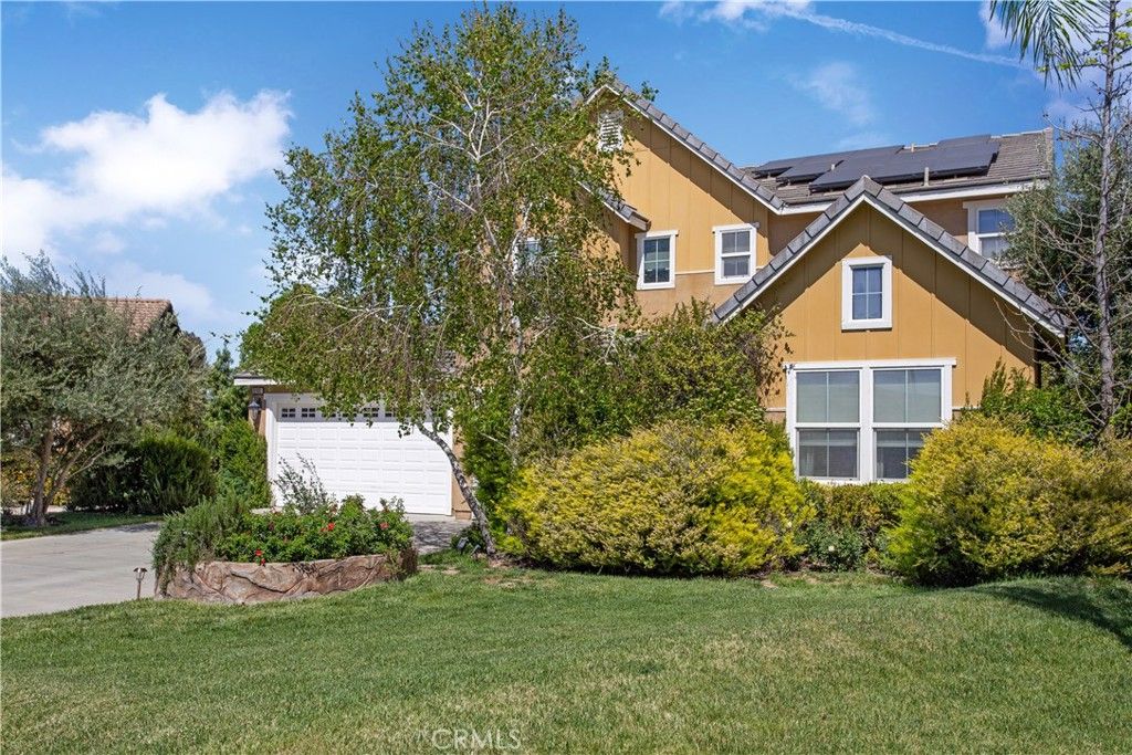 32692 Watermelon Drive, Winchester, CA 92596