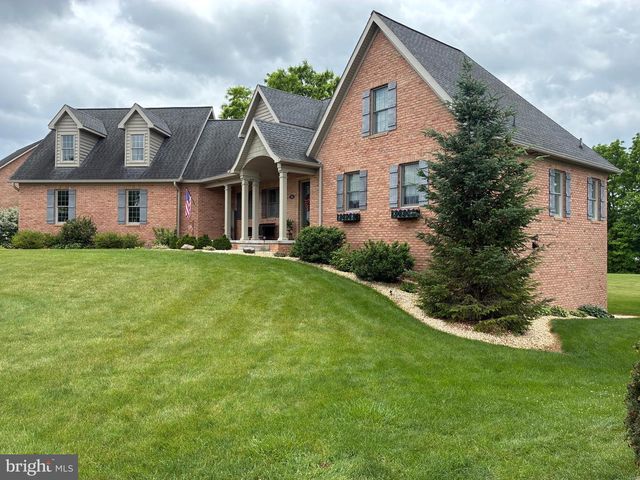 500 BROOKVIEW DRIVE, Greencastle, PA 17225