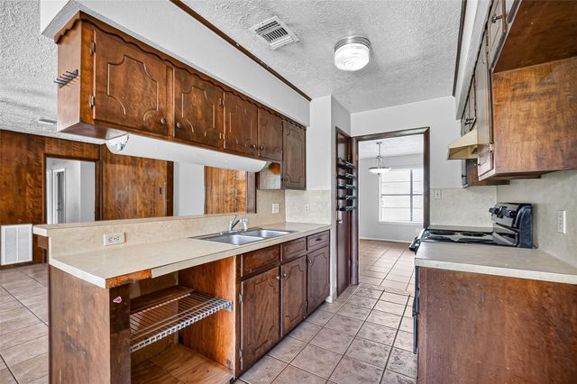 3602 Cedarcrest Drive, Pasadena, TX 77503
