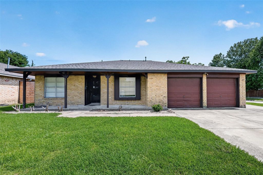 3602 Cedarcrest Drive, Pasadena, TX 77503