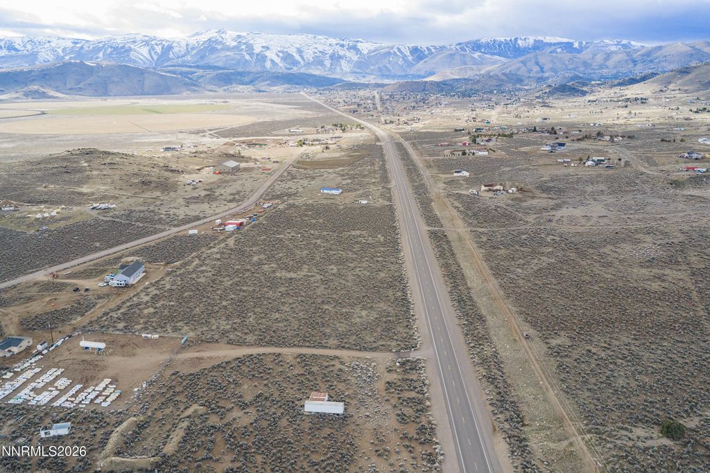 Image 17 of property listing at 4221 NV-208, Topaz Ranch Estates, NV 89444