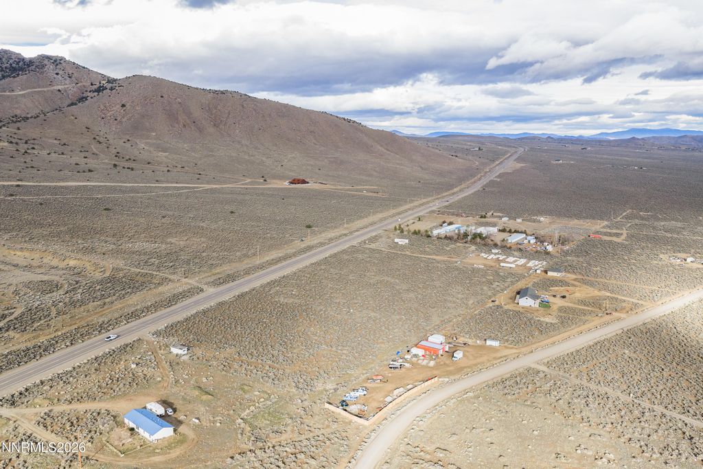 Image 19 of property listing at 4221 NV-208, Topaz Ranch Estates, NV 89444