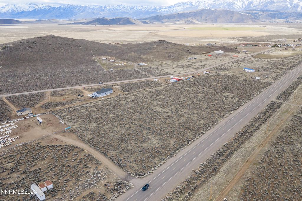 Image 20 of property listing at 4221 NV-208, Topaz Ranch Estates, NV 89444