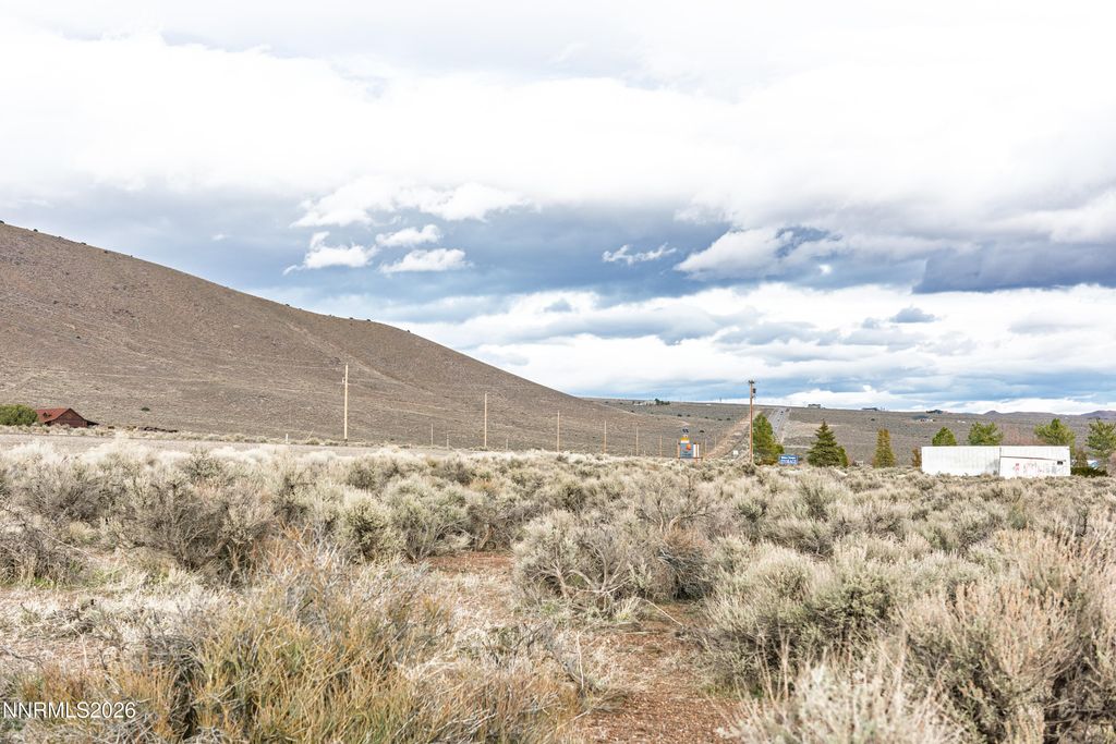 Image 26 of property listing at 4221 NV-208, Topaz Ranch Estates, NV 89444